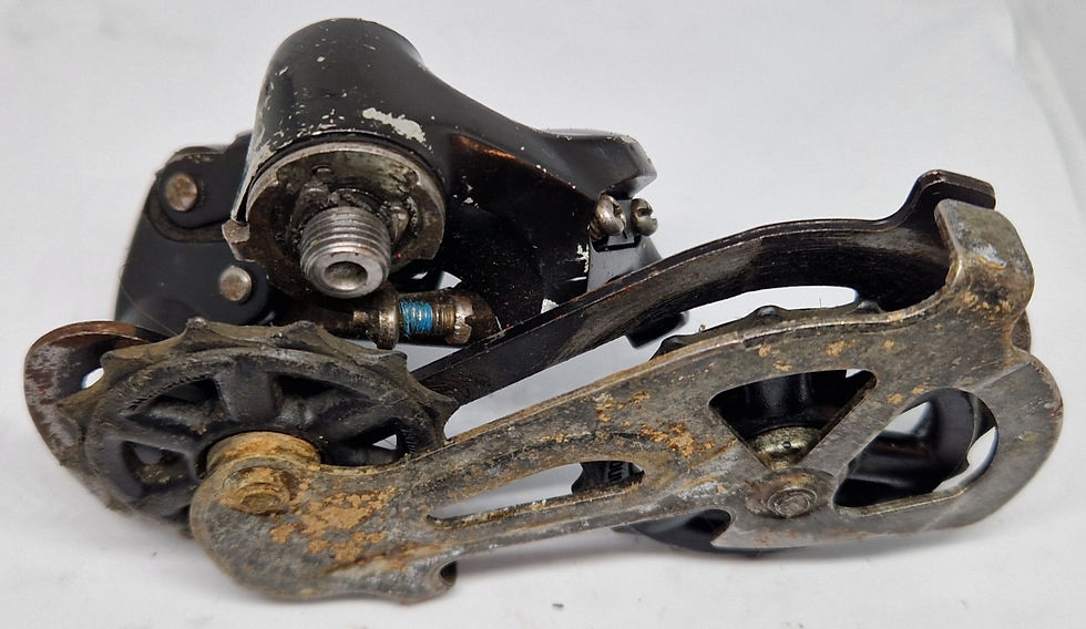 Thumbnail: Shimano Altus rear derailleur RD-M810