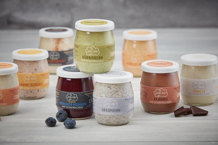 Tiefkühlkost: „Bio Schafmilcheis – Eis im Glas“ (Eisl Eis) © PR Material