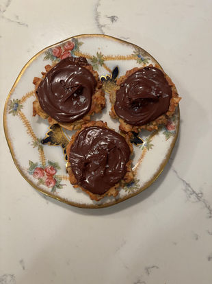 Crunchy Almond Seed Chocolate Cookies
