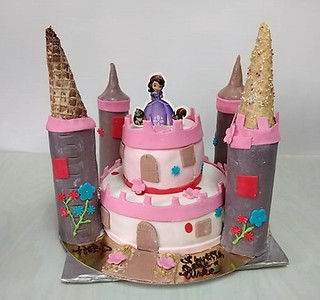 A 260 Gateau Chateau de Princesse