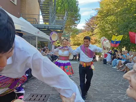 Una festa latino-americana nel giardino di Sant’Agnese
