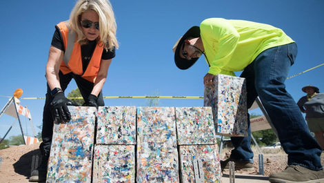 Tucson Councilman Collecting Plastic Trash for Construction Projects