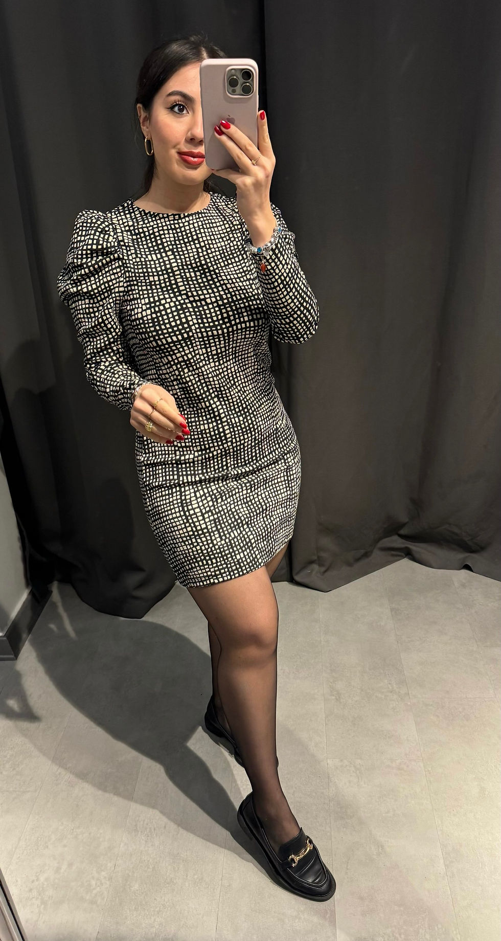 Küçük resim: Orj. Marka Balon Kol Dokulu Elbise