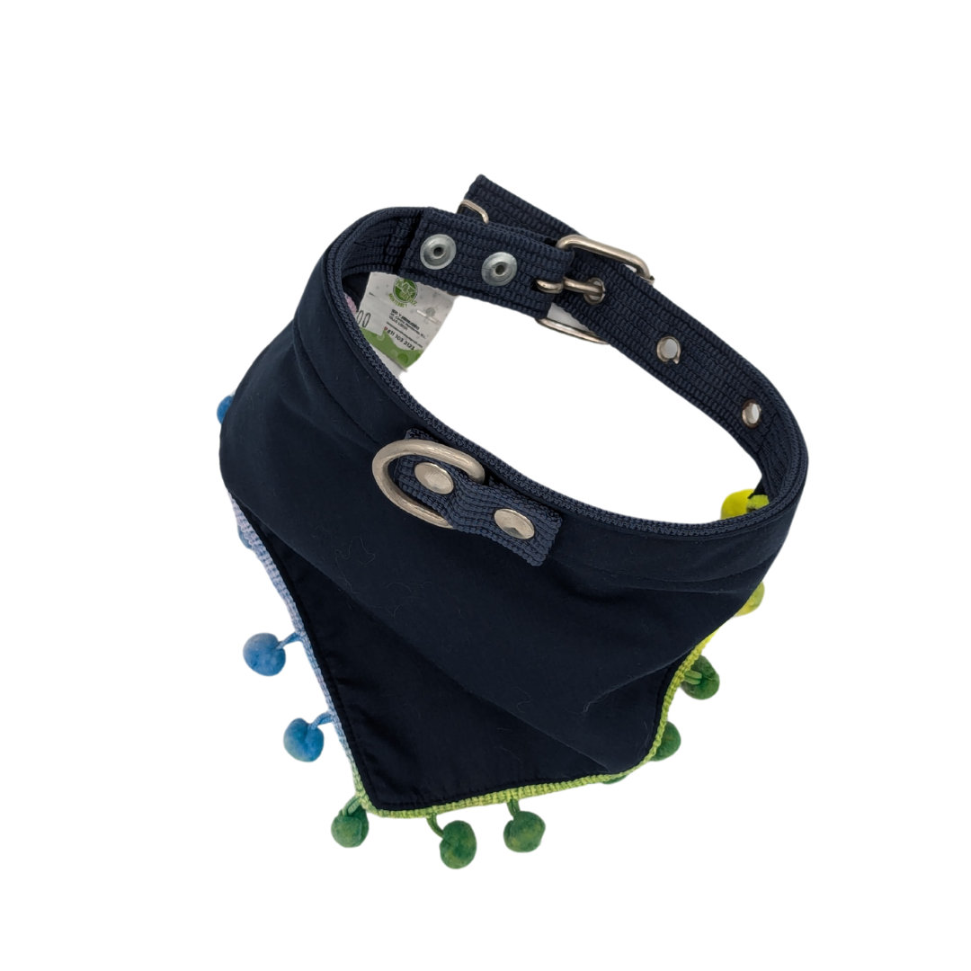 Collar para perros con pompones