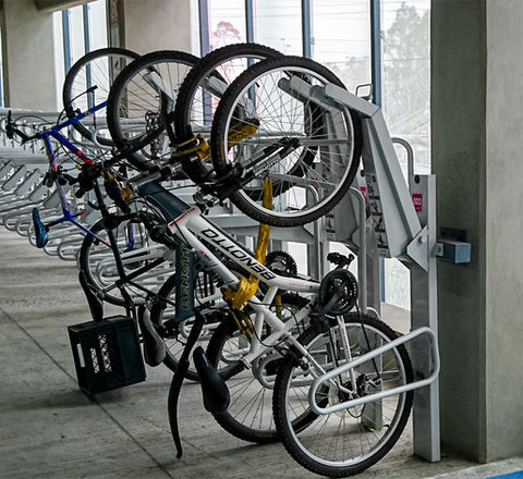 Biciestacionamiento mobilario ciclista Neko Cycle ahorro de espacio La Raza