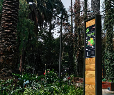 Señalización Neko mobiliario urbano