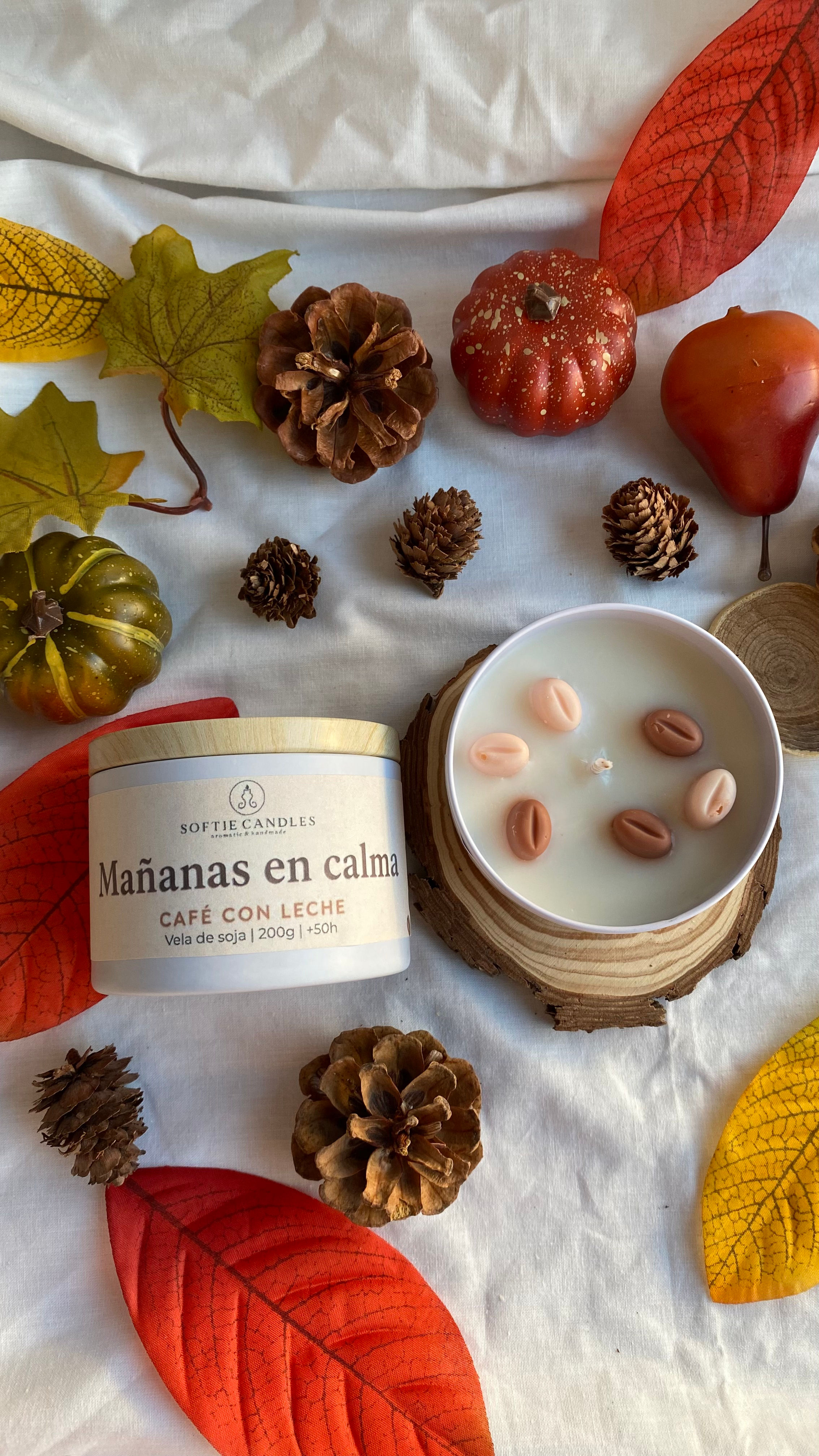 ☕ Vela Mañanas en calma · Café con leche