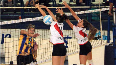 #Voley: San José dio un paso importante ante River