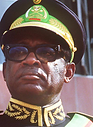 Mobutu en tenue militaire