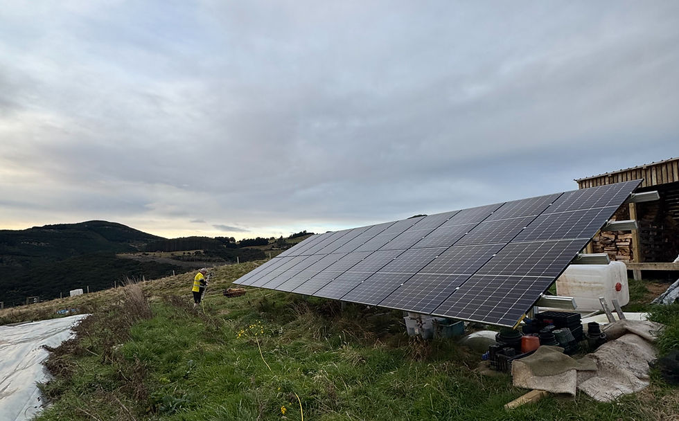 solar panel cleaning, solar panel cleaning Dunedin, solar panel cleaning near me, off grid, clean energy