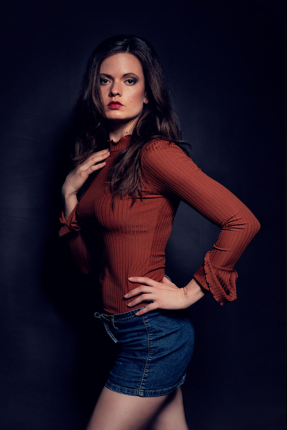 to be a model for a few hours