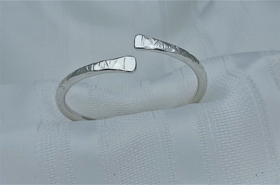 4 Gauge Fine Silver Bangle
