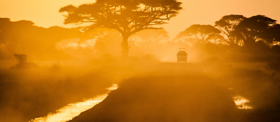 How much money should I carry on my Tanzania safari?