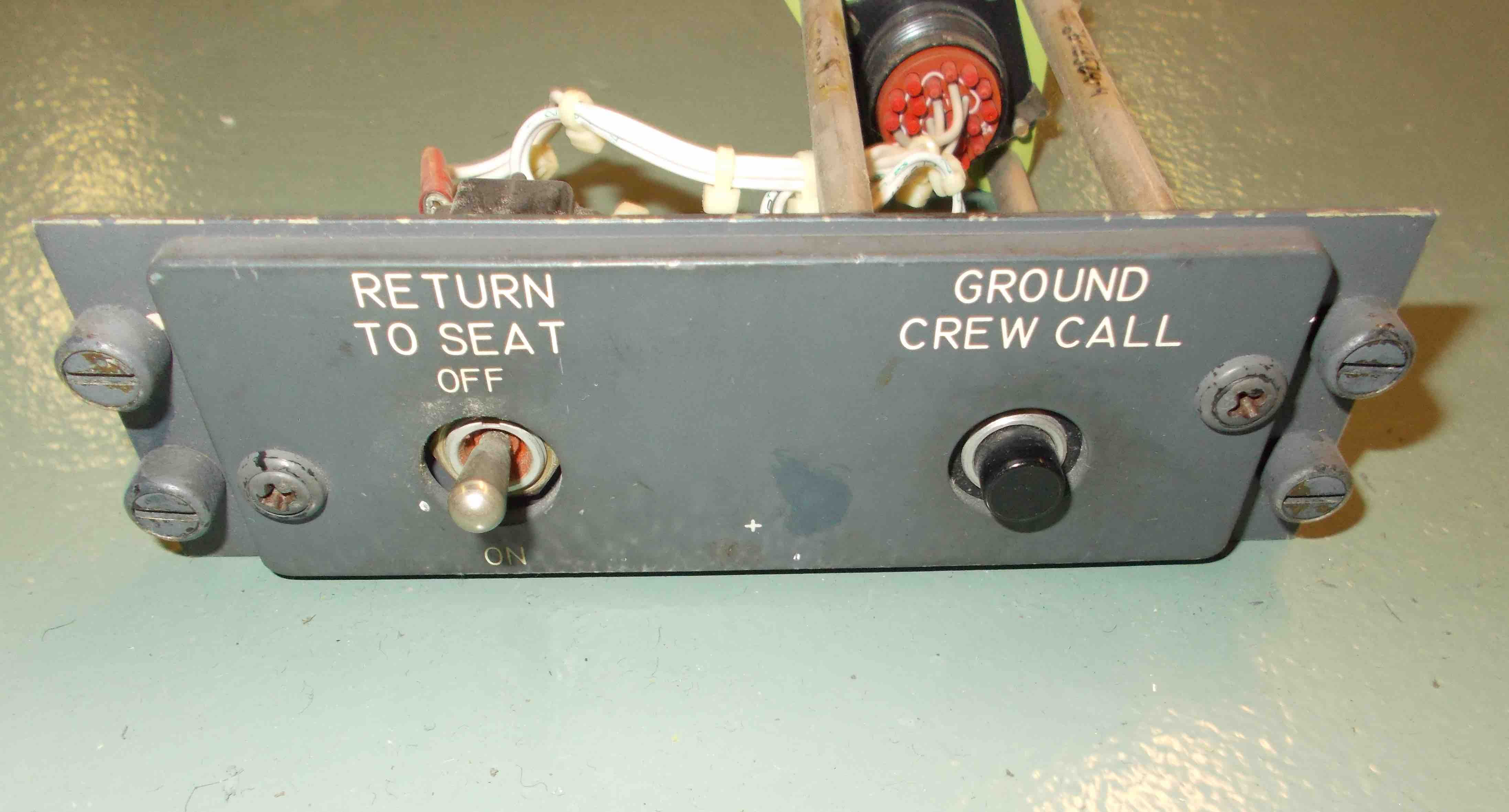 727/737 Cockpit Module