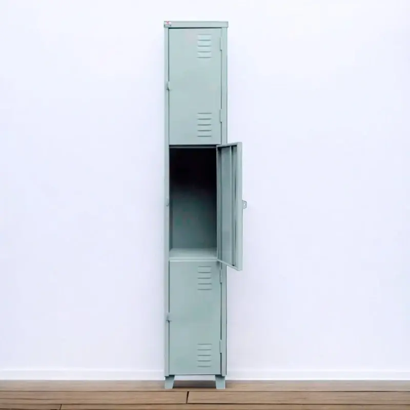 Armário Roupeiro para vestiário 3 portas médias