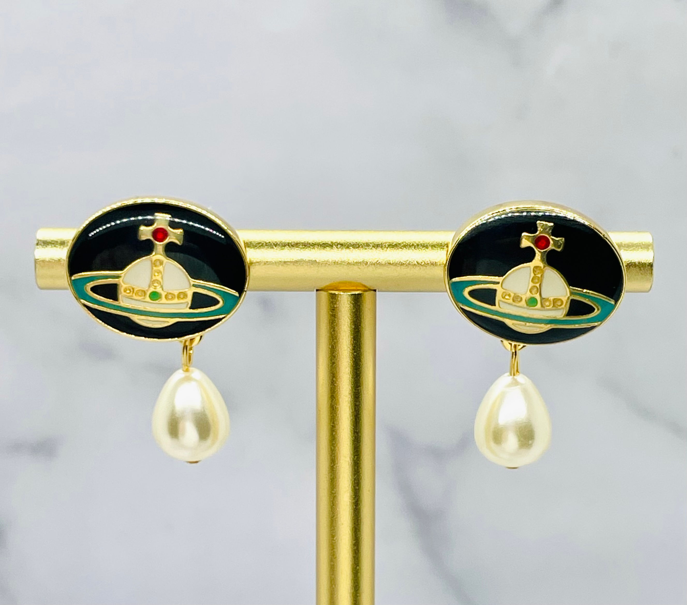 VIVIENNE WESTWOOD Orb Enamel Removable Pearl Earrings - Pre owned