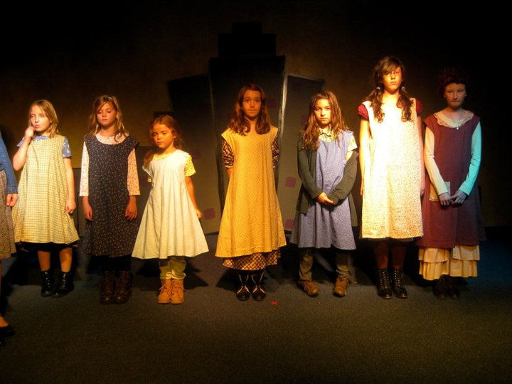 Annie 2010