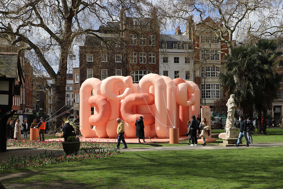 Installation "Pillow Experience"