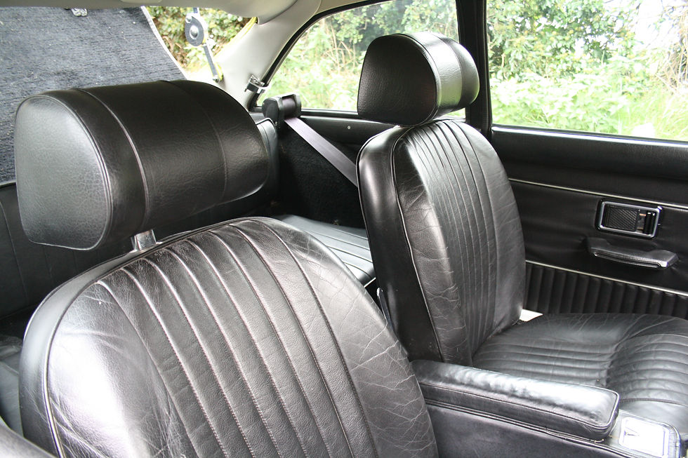Thumbnail: 1974 MGB GT