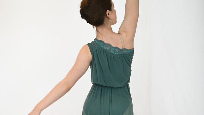 Weissman "How Will I Know" in Juniper Lyrical Dress