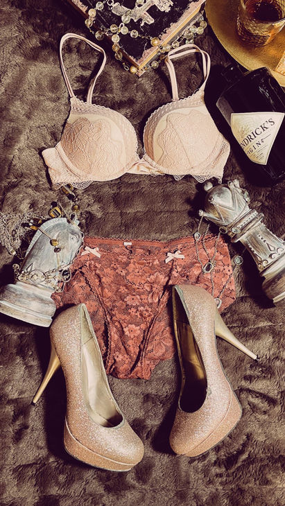 Boudoir Photo Shoot MN WW Lodge2054.jpg