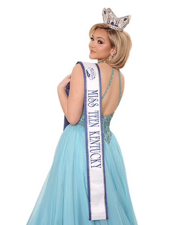 Kyra Sizemore1_edited.png