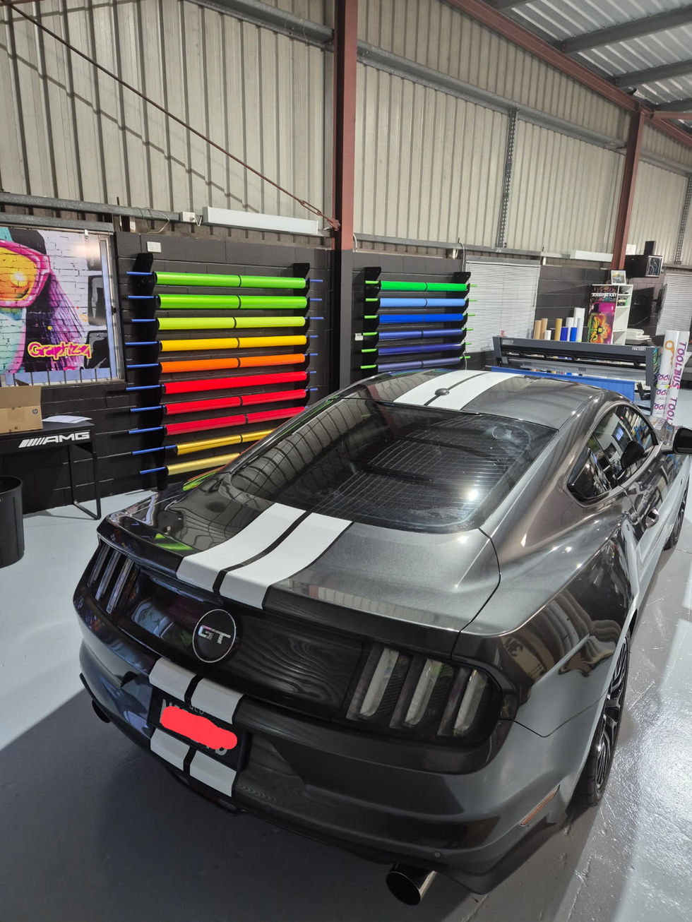 GT stripes Graphteq car wrapping