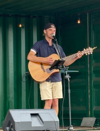 Chansonnier Julien Émond
