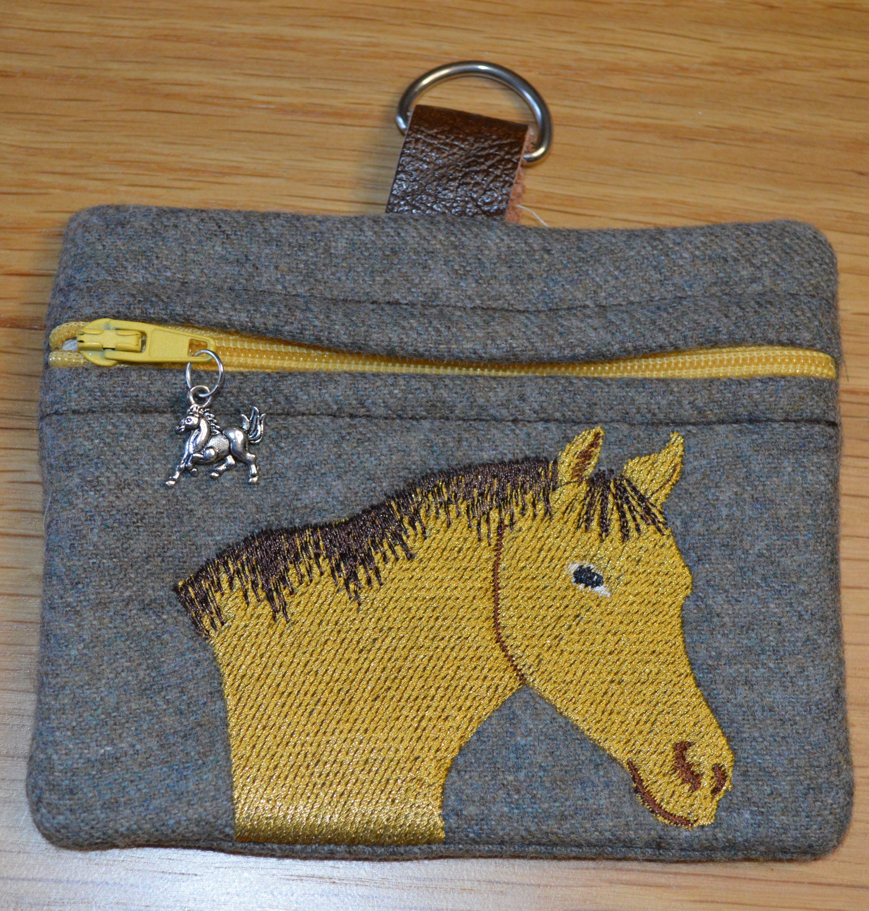 Brown Tweed Horse Head design zip purse