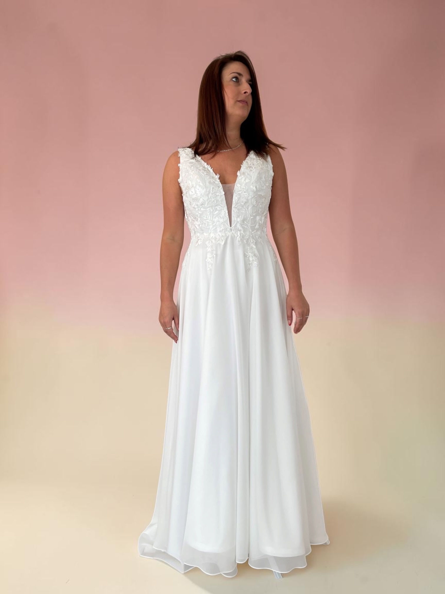 Private Label 4317 in Ivory chiffon