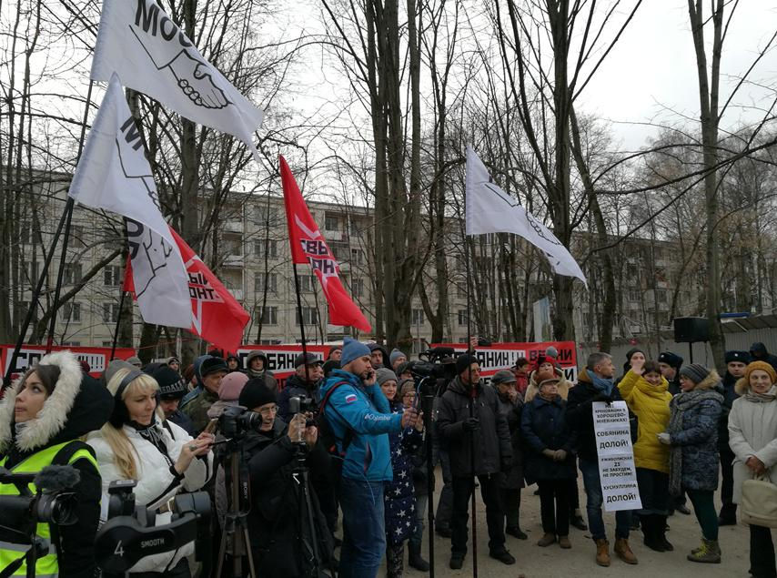 Киев сдает позиции