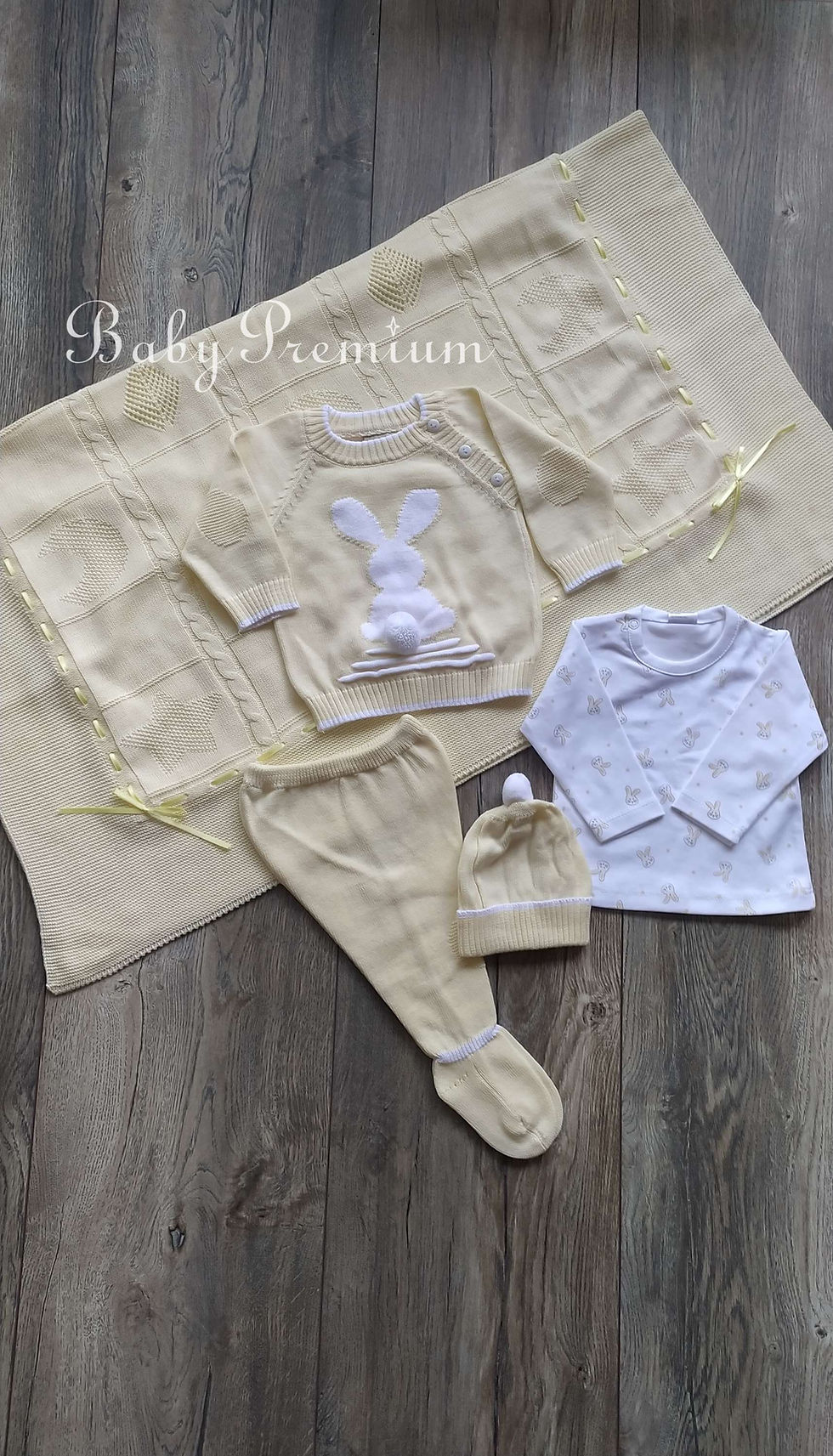 Miniatura: Conjunto dulce conejito amarillo 