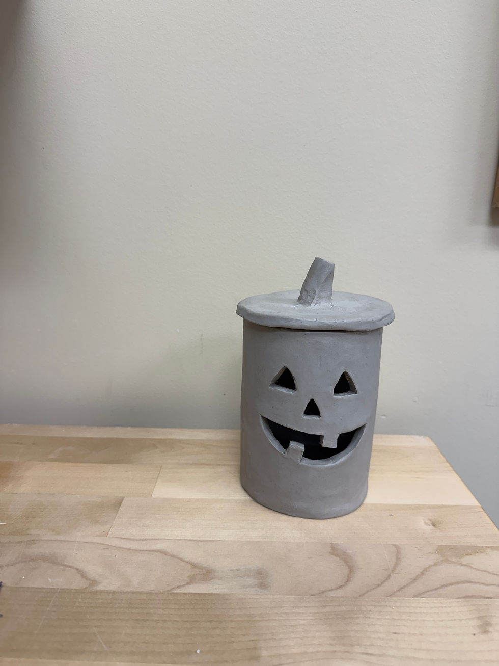 Kids Jack-O'-Lantern Luminary Jars