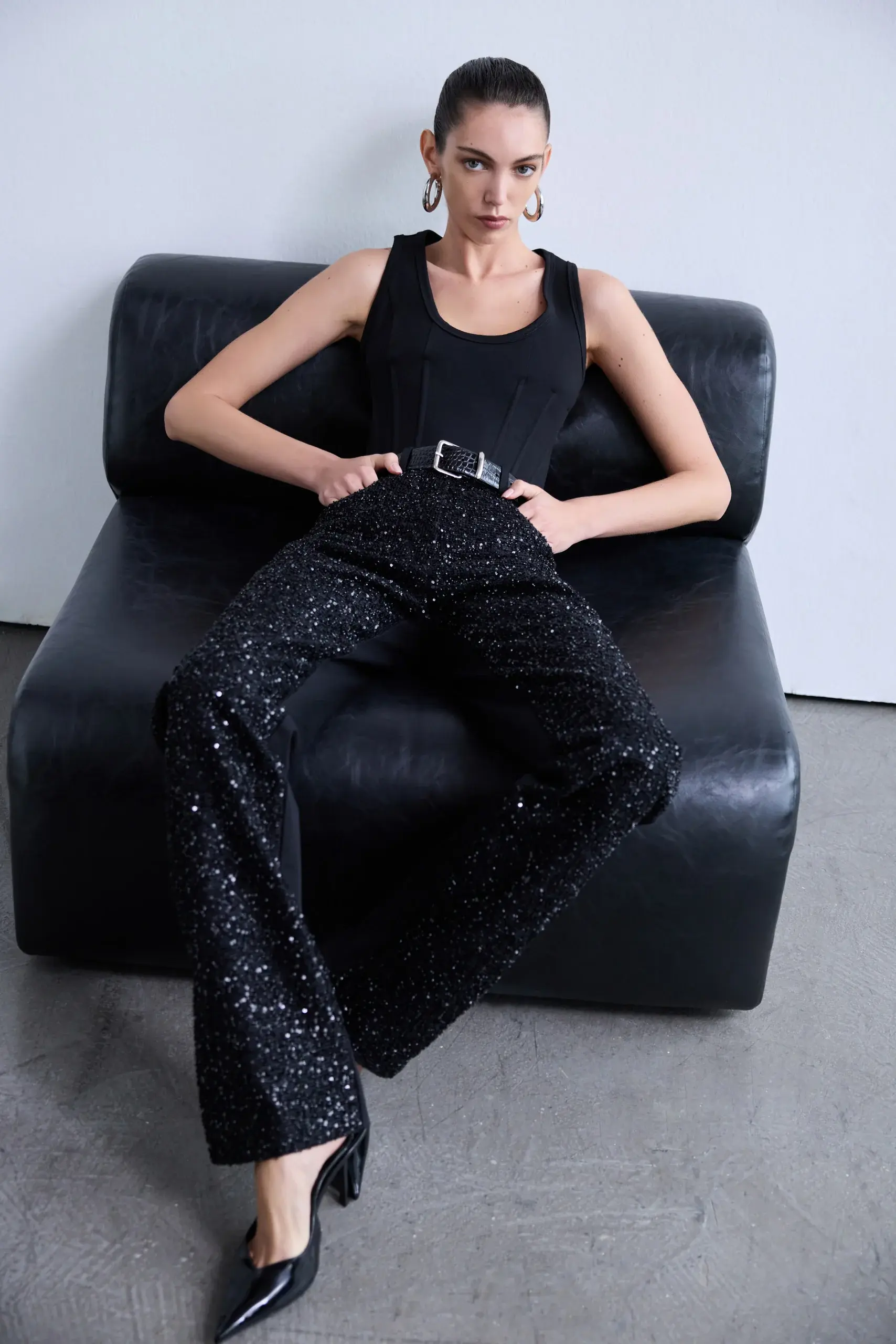 Ariel - Siyah Renkte Payet Detaylı Pantolon