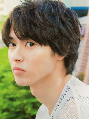 1504944214_JUNON-7-kento-yamazaki-E5-B1-