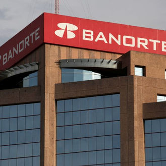 Mujeres solidarias: apoyo financiero para pequeñas empresarias