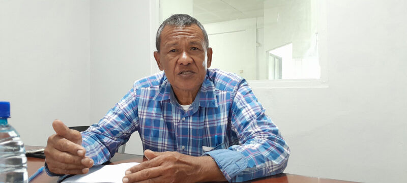 Jurist en cultuurdeskundige Edward Redjopawiro.