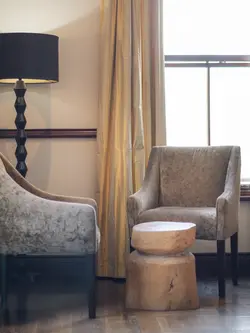 African stump stools