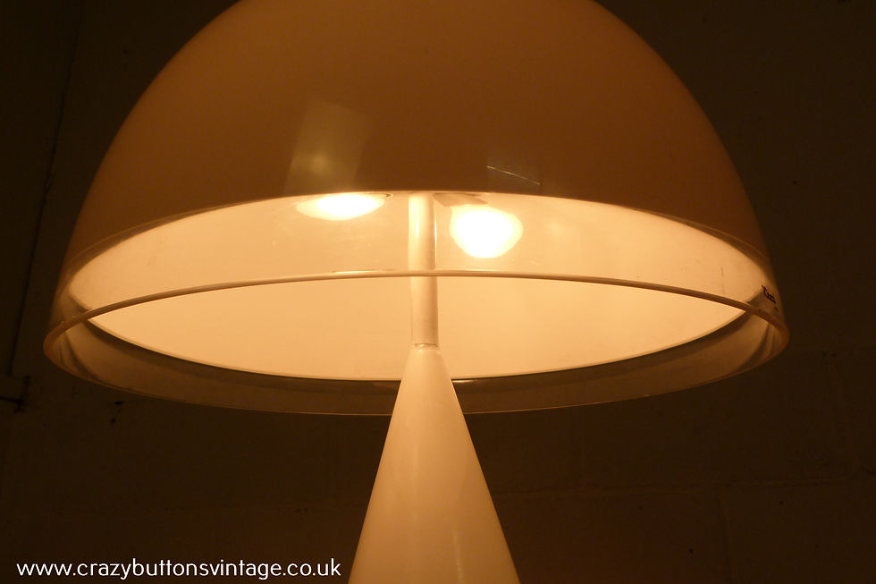 Thumbnail: Iguzzini Baobab 4044 table lamp
