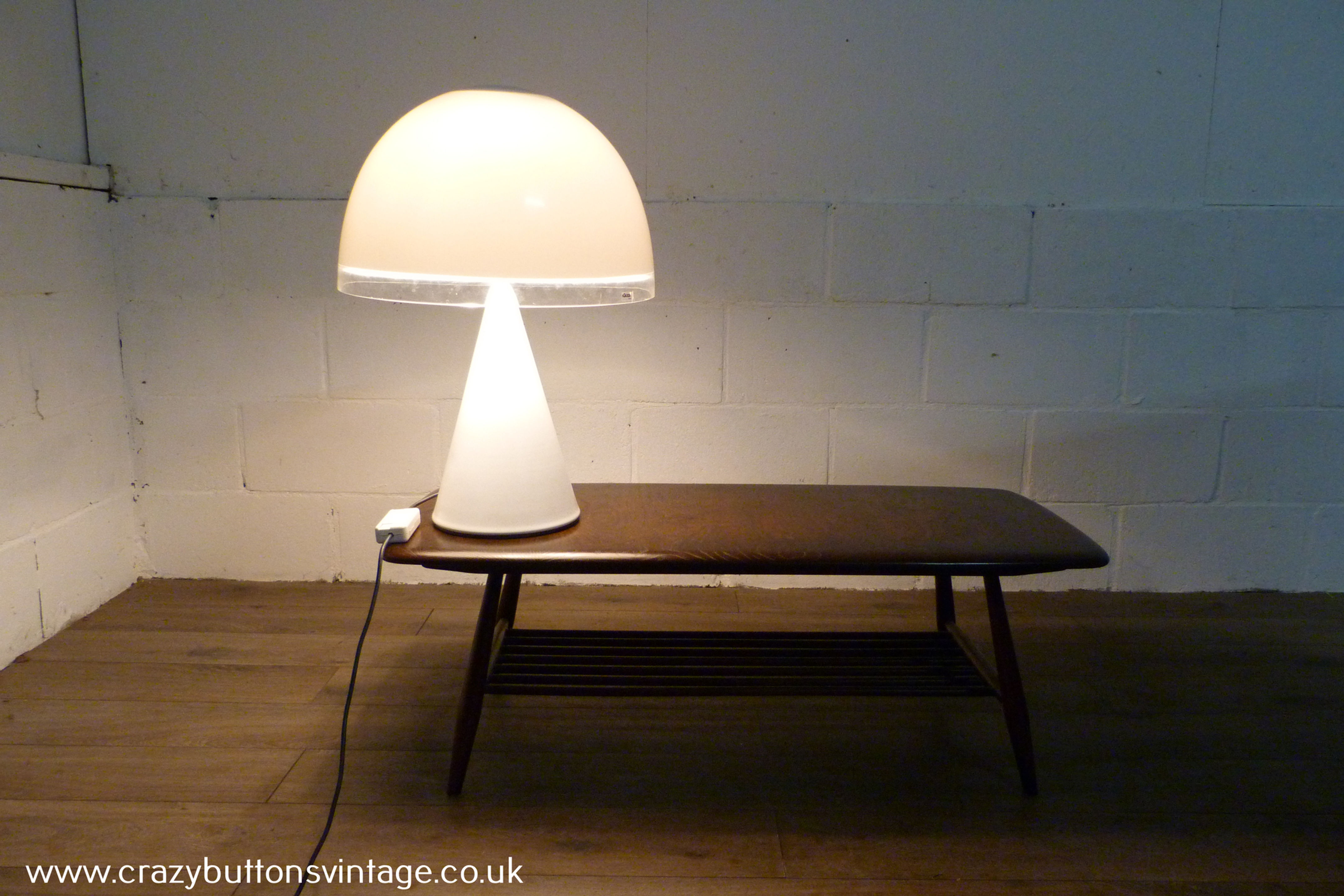 Iguzzini Baobab 4044 table lamp