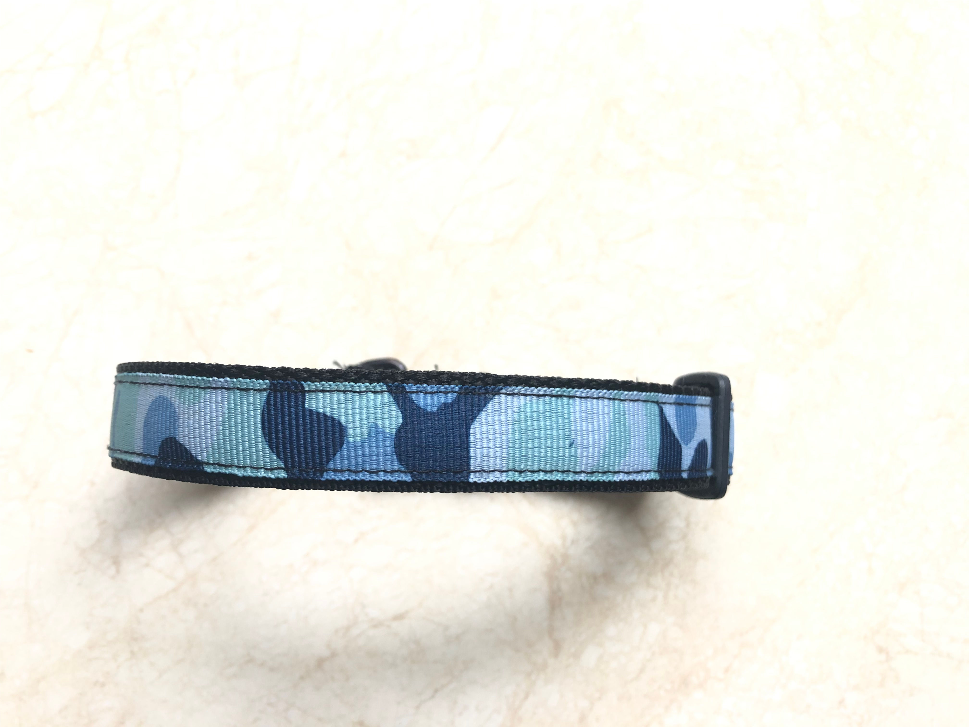 Collier Aqua-military