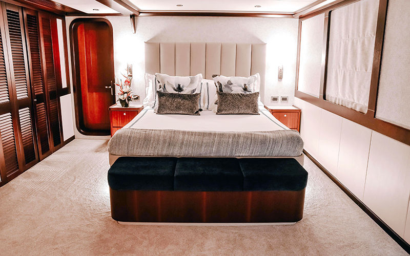 Luxury Suite