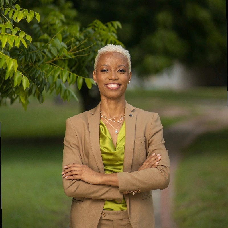 Writer: Chantaeu Munroe