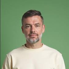 Writer: Jason Shiers