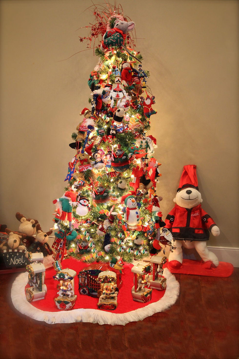 Christmas Presence Decor