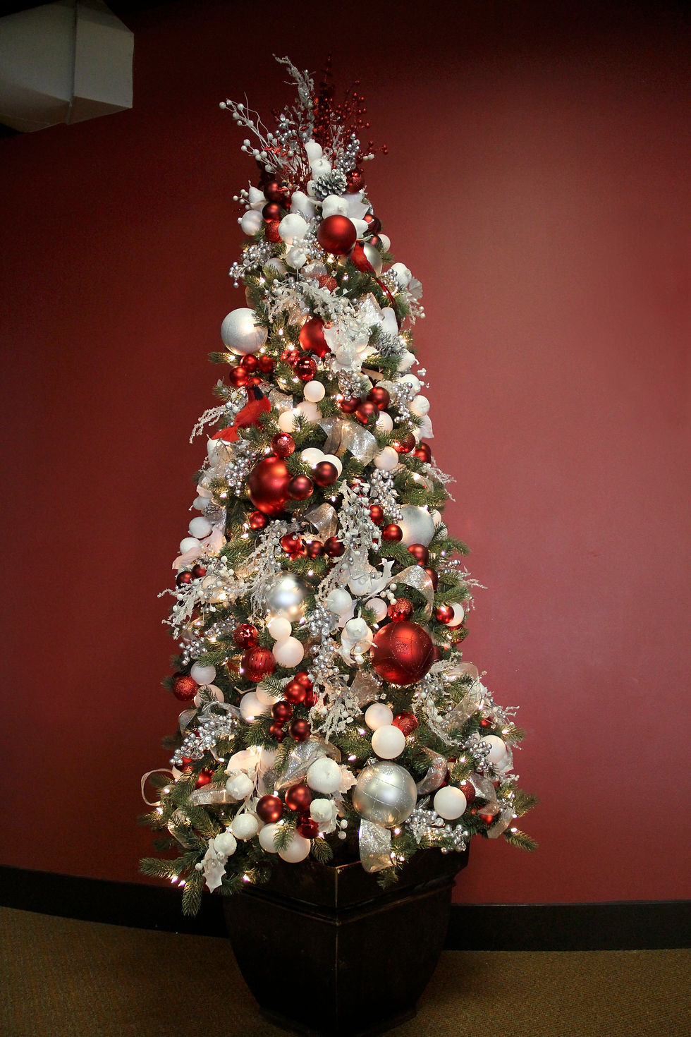 Christmas Presence Decor