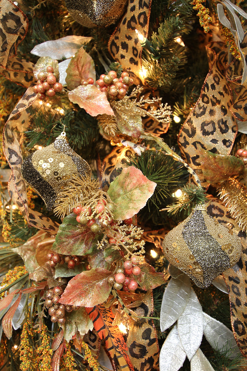 Christmas Presence Decor