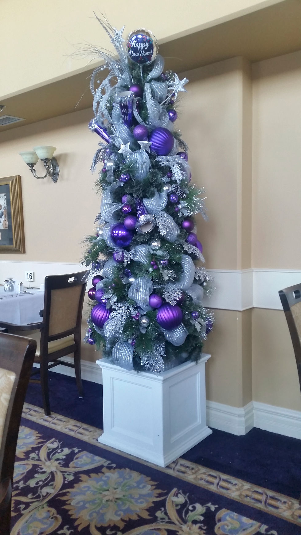 Christmas Presence Decor