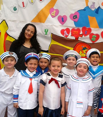 Mis amigos y mi profesora de Preescolar