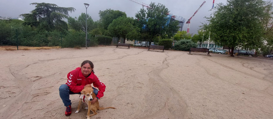 "Seguimos esperando el presupuesto de 50.000 euros para la reposición y mejora de las áreas caninas"